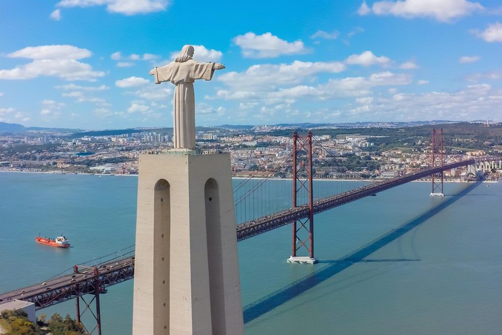 Cristo Rei d'Almada